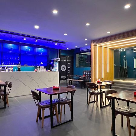 Airport Mini Hostel At Don Muang Airport Bangkok Extérieur photo