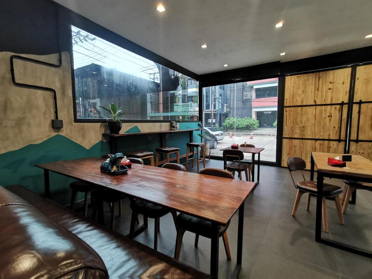 Airport Mini Hostel At Don Muang Airport Bangkok Extérieur photo